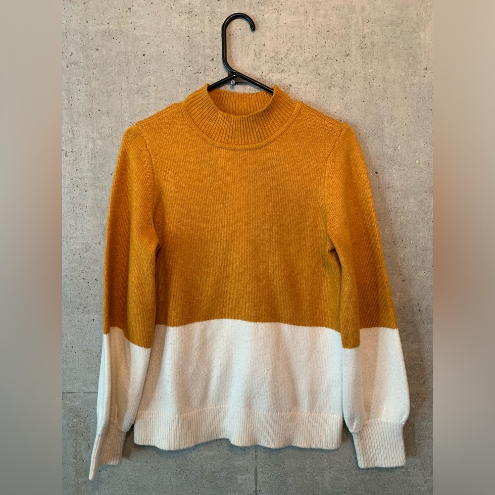 Micheal Kors sweater